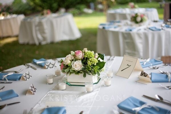 Classic Blue and White Table Scape Photo by Kristyn Hogan