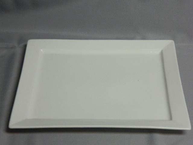 White Platter 17.25"
