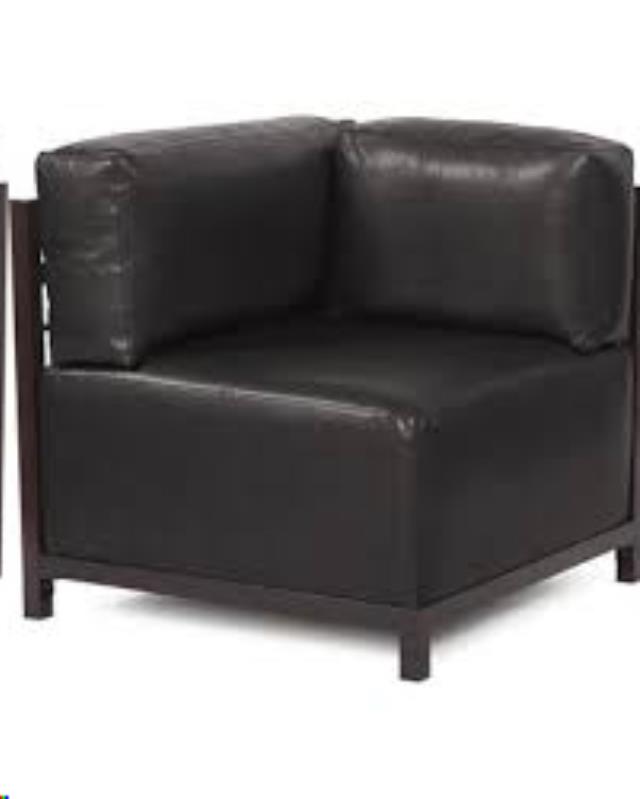 Axis Corner, Avanti Black