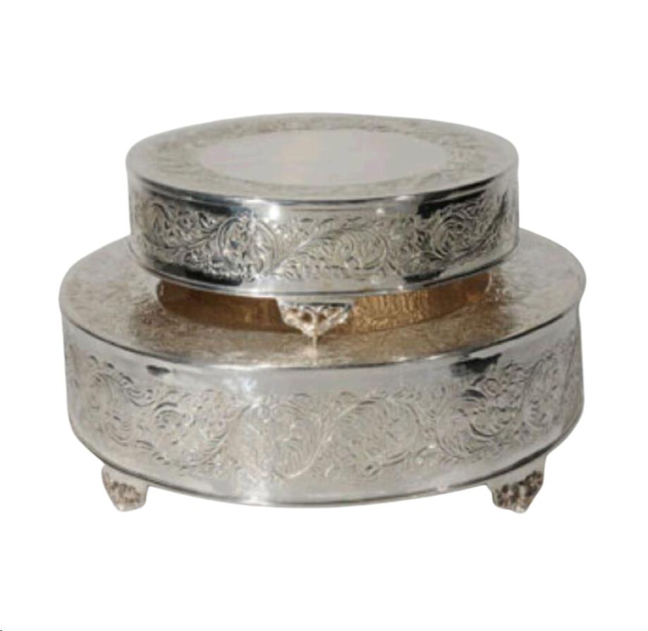 Round Ornate Cake Plateaus