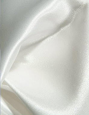 Ivory Satin Pointed Runner 24" x 120"