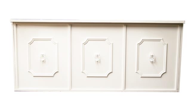 White Panel Bar 8'