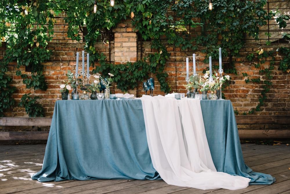 Blue tabletop color scheme