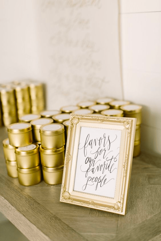 Scented candle wedding favor