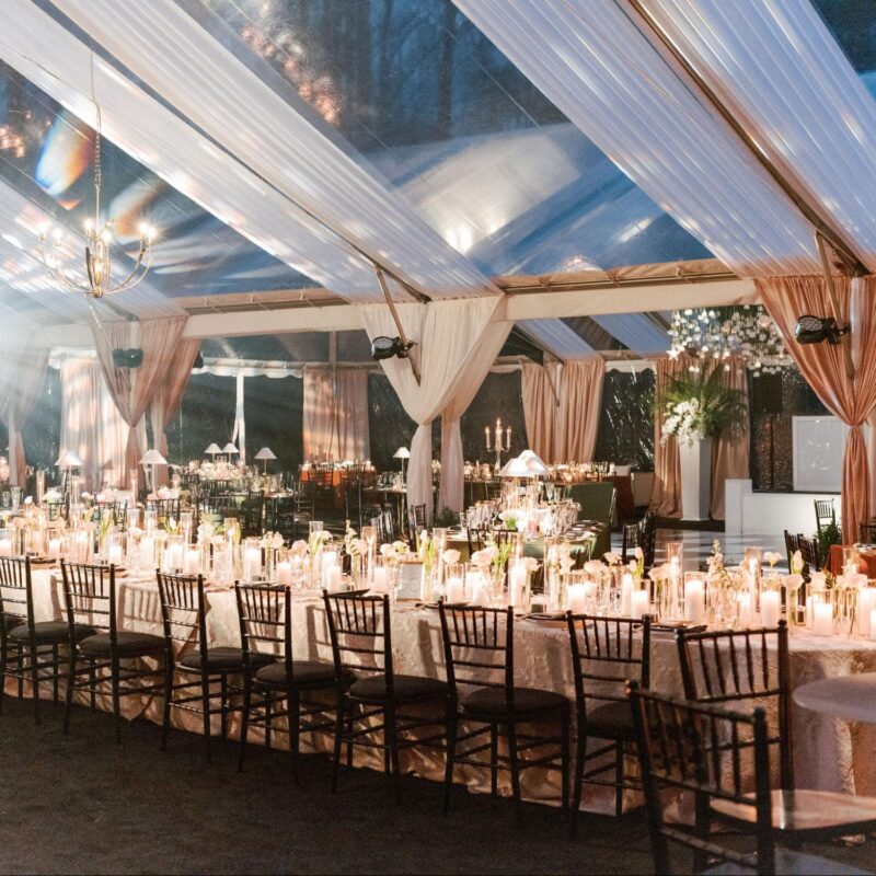 Outdoor event table setting