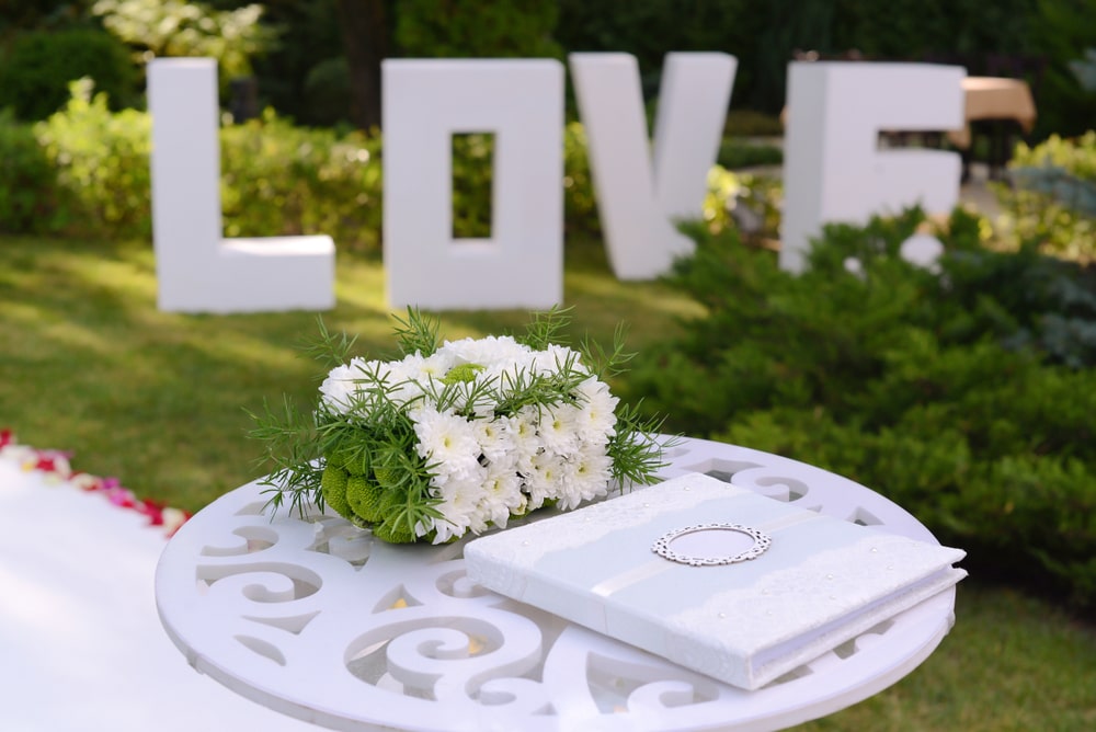 Wedding Guestbook Alternatives