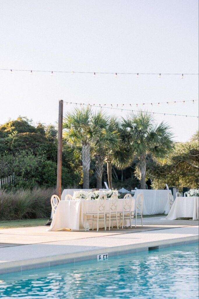 Wedding table setting outdoors
