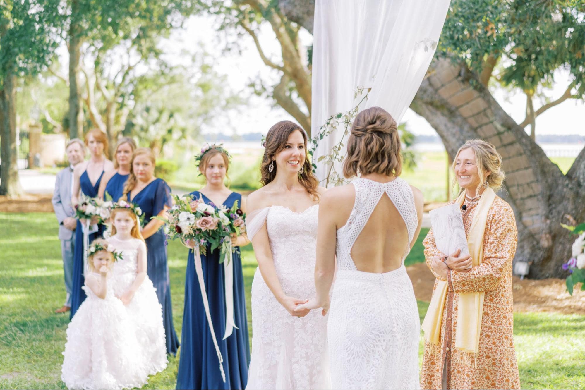 The Pros and Cons of a Summer Wedding