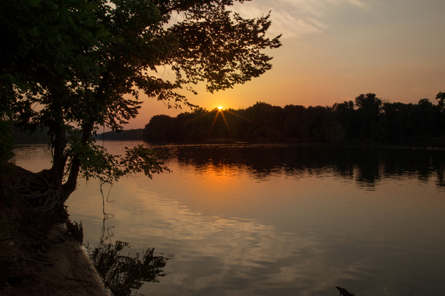 Sunset over the Potomac river at Algonkian Regional Park in northern Virginia in summer