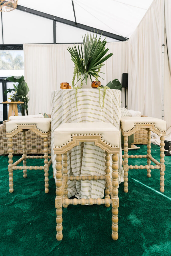 wedding cocktail high top table seating